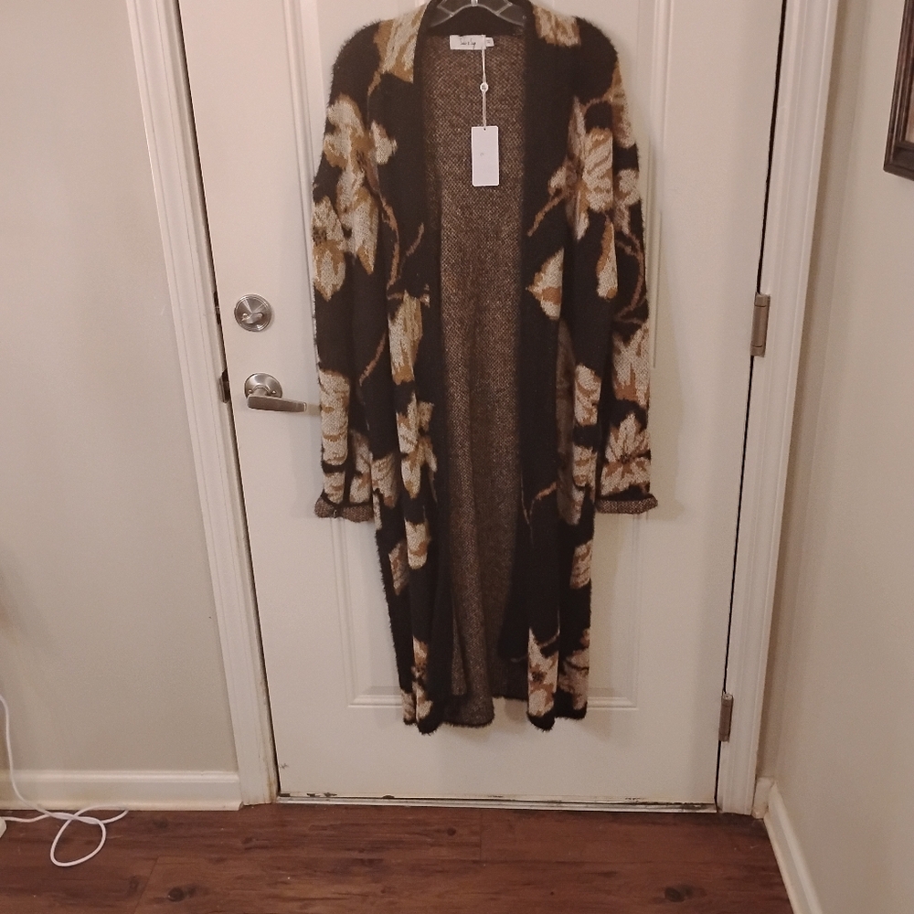Sadie & Sage Black and Brown Knit Cardigan